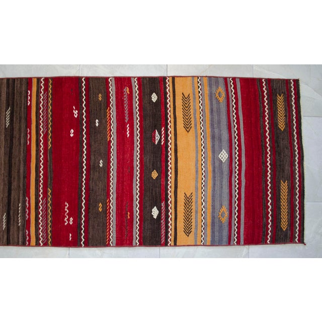 Ruby Red Vintage Turkish Runner Rug Handmade Embroidered Wool Kilim Rug Hallway Runner Rug Kitchen Decor - 2′6″ × 9′1″ For Sale - Image 8 of 14