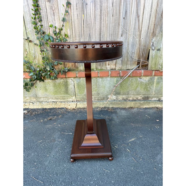 Early 20th Century Neoclassical Style Oval Mahogany Lyre Base Side Table For Sale - Image 9 of 14