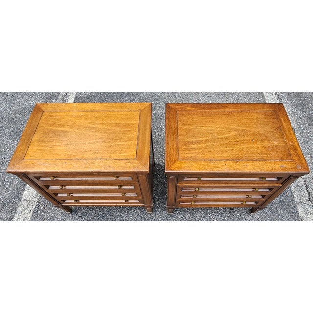 Mid-Century Modern Pair of White Fine Furniture Teak Side Chests of Drawers Bedside Tables For Sale - Image 3 of 15