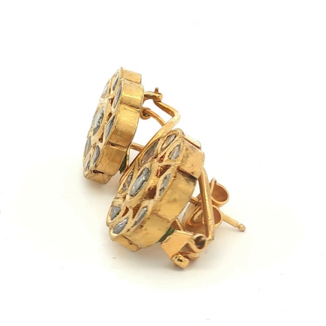 Modern Vintage 20 Karat Yellow Gold Rose Cut Diamond Earrings, A Pair For Sale - Image 3 of 4