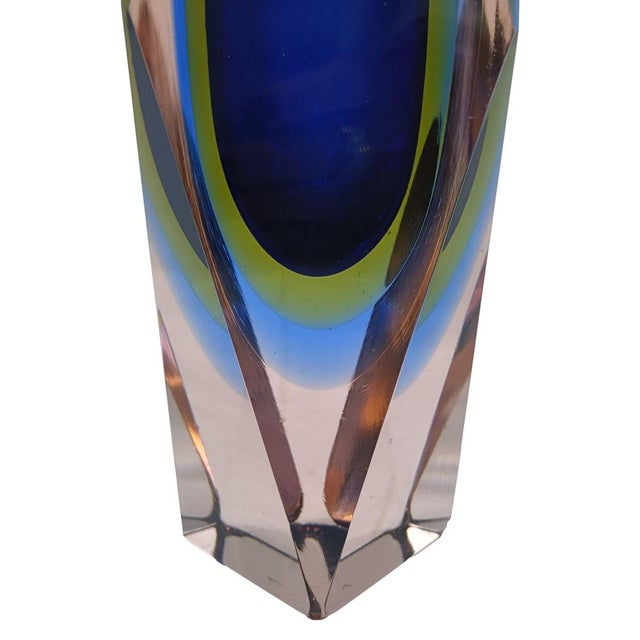 Mid-Century Modern Faceted Sommerso Murano Glass Vase by Flavio Poli for Mandruzzato, Italy, 1960 For Sale - Image 3 of 8