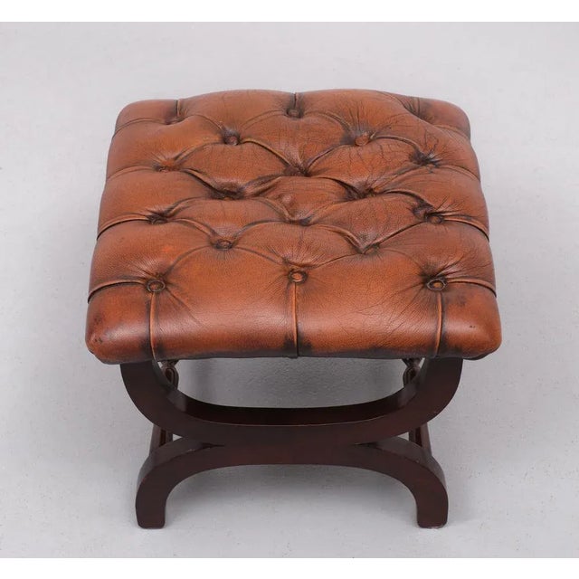 English Country House Style Padded Leather Ottoman, 1965 For Sale - Image 3 of 8