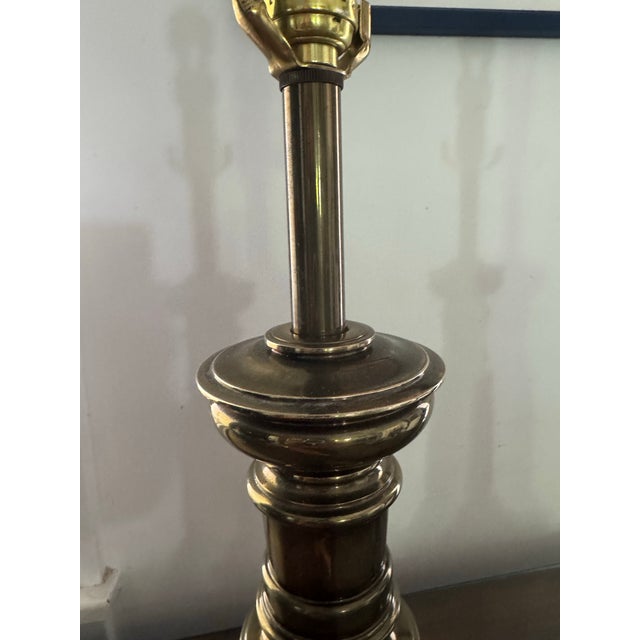 Metal Pair of Vintage Stiffel Solid Brass Hollywood Regency Table Lamps – Paneled Pedestal Baluster Form, 26” Tall For Sale - Image 7 of 10