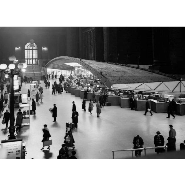 Ticket counter (1961) silver gelatin fibre print - oversized (photo by h. Armstrong roberts/alamy) railroad ticket counter...