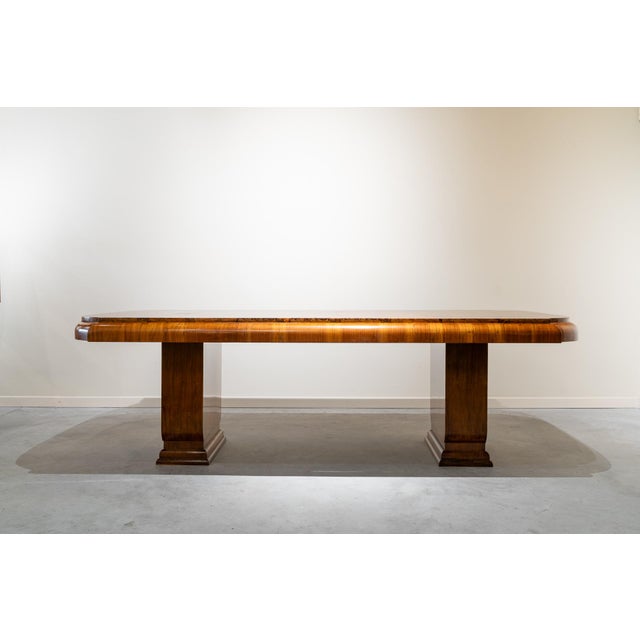 Large Art Deco Dining Table in Honey-Colored Walnut and Burl Wood, England, 1920 For Sale - Image 3 of 12