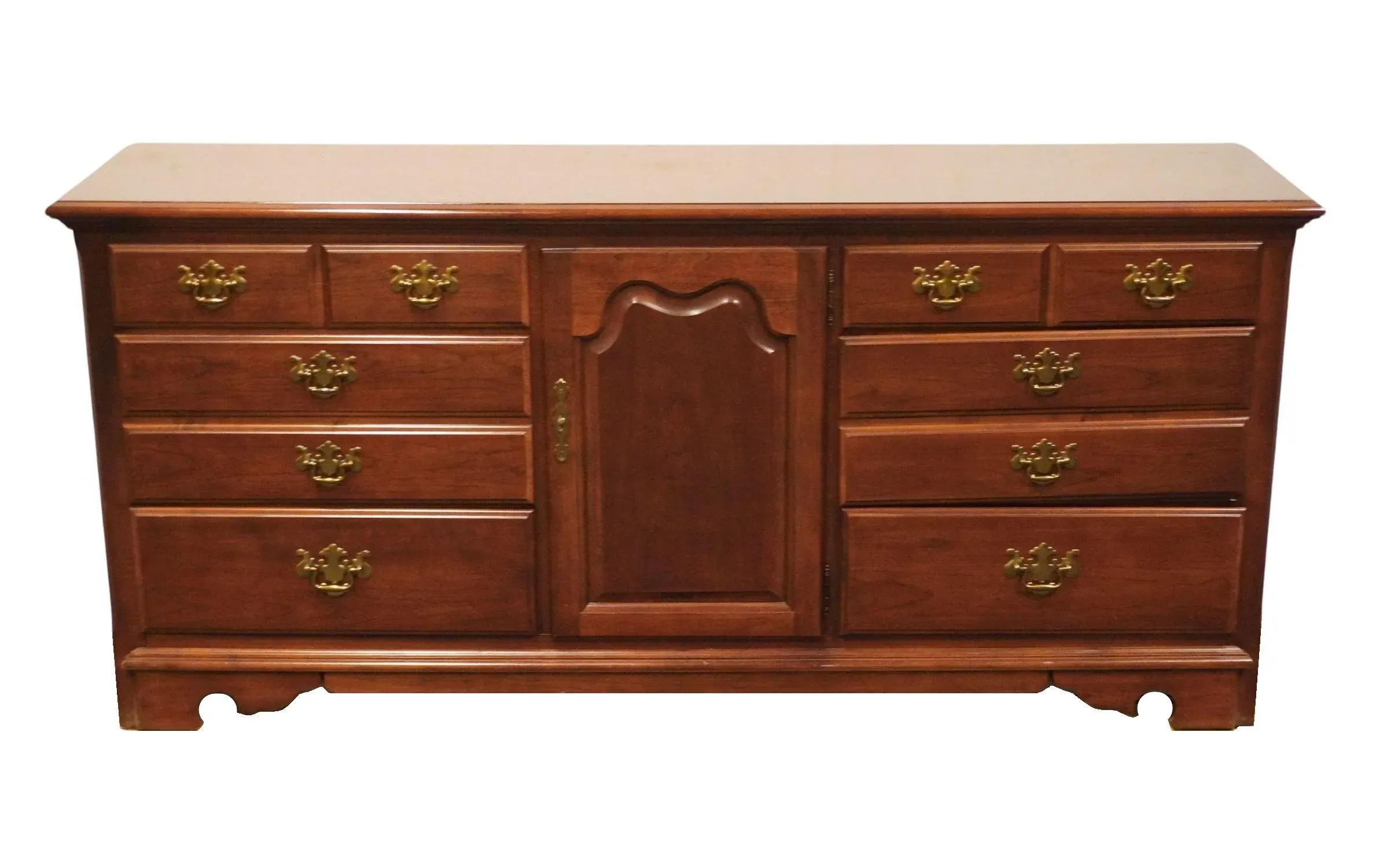 Thomasville Furniture Winston Court Solid Cherry Traditional Style 70"  Triple Door Dresser 20611-140 | Chairish