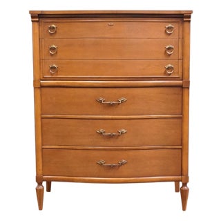 Bassett Furniture Centura Collection Solid Cherry Traditional Neoclassical 38" Chest of Drawers 9-4132 For Sale