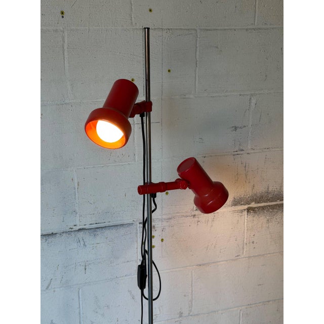 Red Metal Dual Shade Floor Lamp Mid-Century Modern 1970s For Sale - Image 4 of 11
