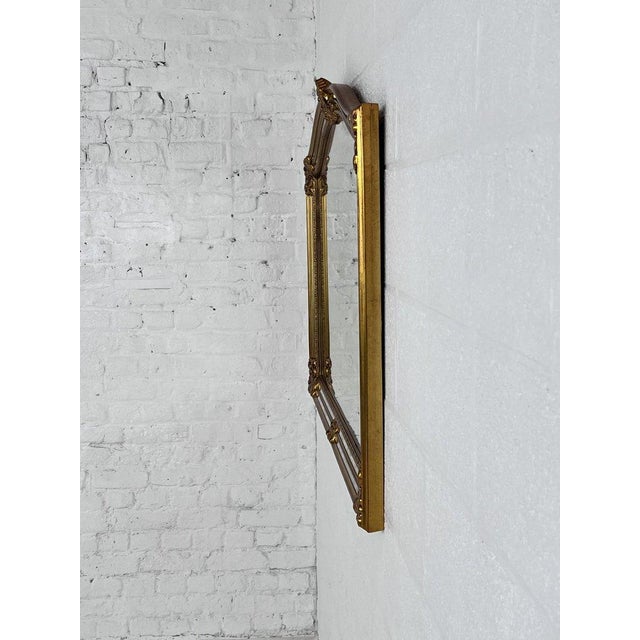 Large, high-quality mirror with a distinctive arched frame. It impresses with its size and the quality of its...