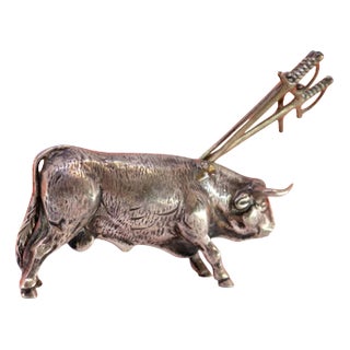 Silver Bull with Profusely Defined Figure For Sale