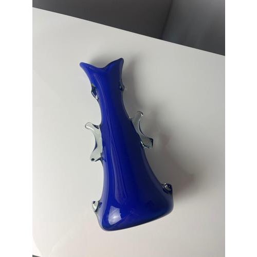 Shark Fin Vase in Blue Glass by HSG Tarnowiec For Sale - Image 9 of 11