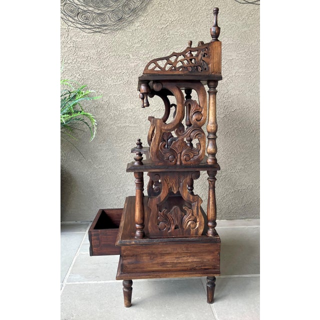 Early 20th-Century Victorian Gothic Revival-Style Fretwork Étagère With Drawer For Sale - Image 16 of 18