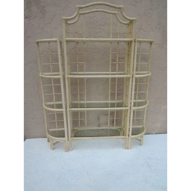 1980s Coastal Style Natural Wicker Rattan Pagoda Etagere For Sale - Image 10 of 13