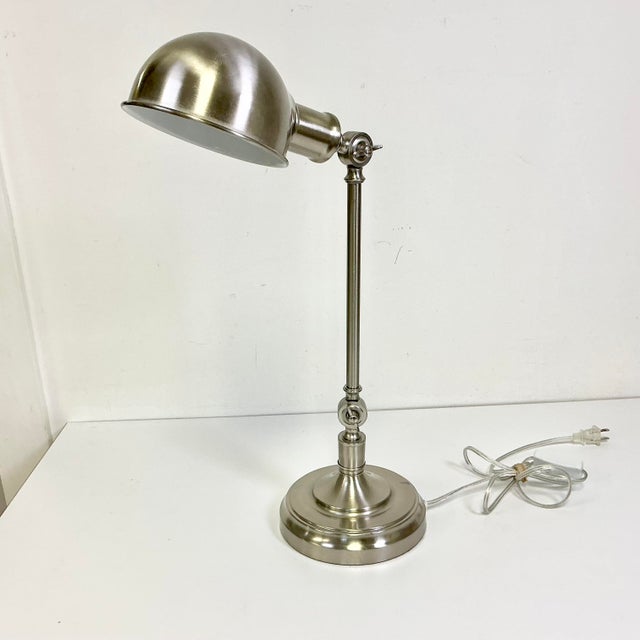 1990s Vintage Industrial Americana Boho Chic Articulating Desk Lamp For Sale - Image 6 of 10