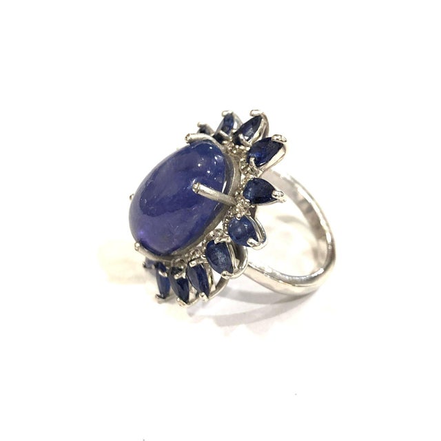 Bochic "Capri" Natural Tanzanite & Diamonds Vintage Retro Ring Set In 18K & Silver For Sale - Image 9 of 18