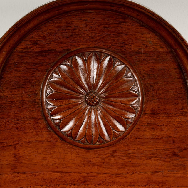 Early 20th Century English Edwardian Oak Sideboard Buffet Server Carved Sunflower Motif Cabinet For Sale - Image 4 of 18