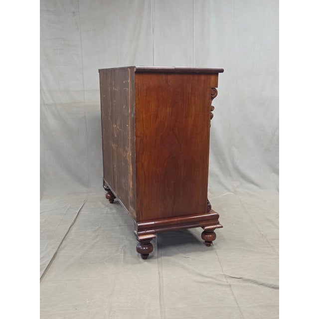 Antique 19th Century Flame Mahogany High Victorian Scotch Chest For Sale - Image 15 of 17