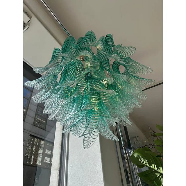 Scenographic Green Felci Murano Glass Style Chandelier by Simoeng For Sale - Image 7 of 9