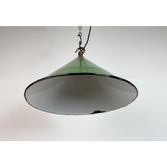 1950s British Industrial Green Enamel Factory Pendant Lamp, 1950s For Sale - Image 5 of 15