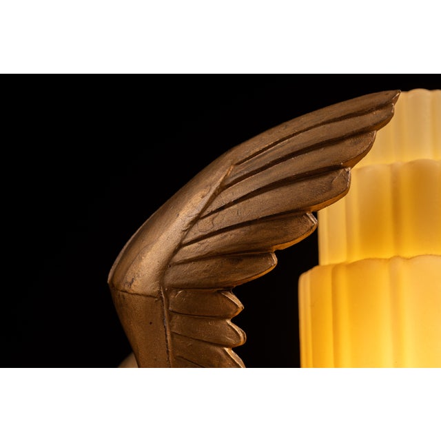 Bronze 1930s Art Deco Figural Eagle Painted Metal Table Lamp With Uranium Glass Shade For Sale - Image 8 of 13