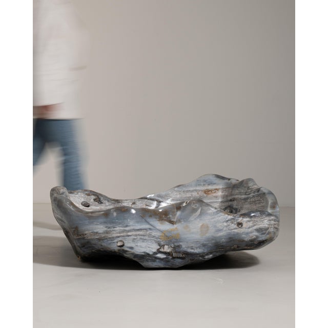 This mid 20th century decorative bowl from Brazil is finished in light gray, worked in agate. Its form follows honest,...