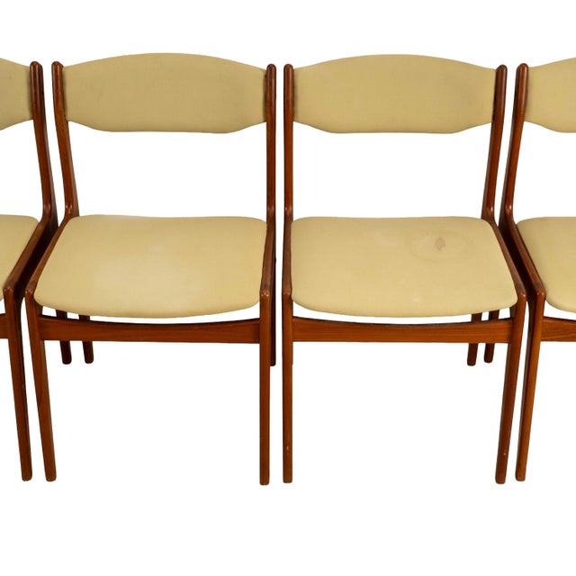 1980s Set of 8 Danish Modern Solid Teak Dining Chairs Acquired From D-Scan For Sale - Image 10 of 18