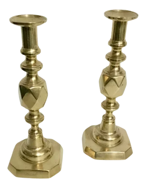 Antique Pair of Victorian English Brass Candlesticks – Queen Victoria Diamond Jubilee, 1897