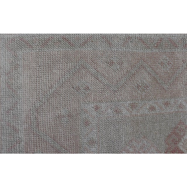 Traditional Vintage Oushak Rug With Pastel Colors in Tan, Green, Butter Yellow, and Pink For Sale - Image 3 of 12