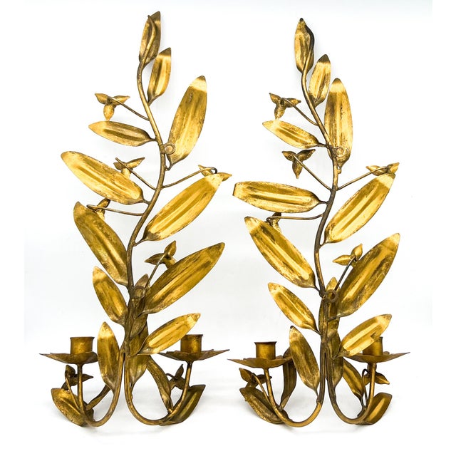 1960s Vintage Italian Gilt Tole Floral Wall Sconces, Pair – Hollywood Regency / Italian Provincial For Sale - Image 5 of 9