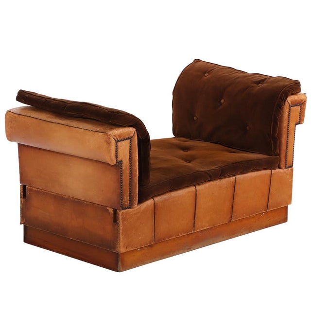 1920s Circa 1920 Art Deco Modular Cognac Leather Chaise Lounge With Velvet Cushions For Sale - Image 5 of 8
