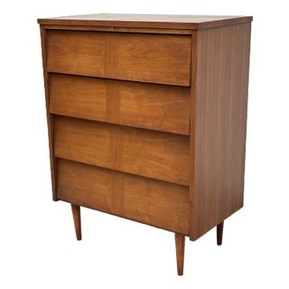 1960s Ward Furniture Mid-Century Modern 4-Drawer Chest of Drawers For Sale