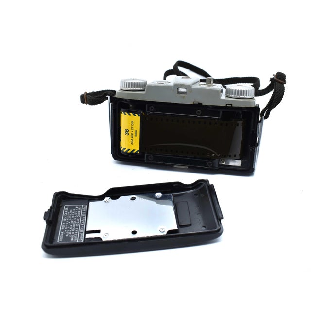 Mid 20th Century Kodak Pony 135 Camera With Anaston Lens Film Camera For Sale - Image 6 of 7