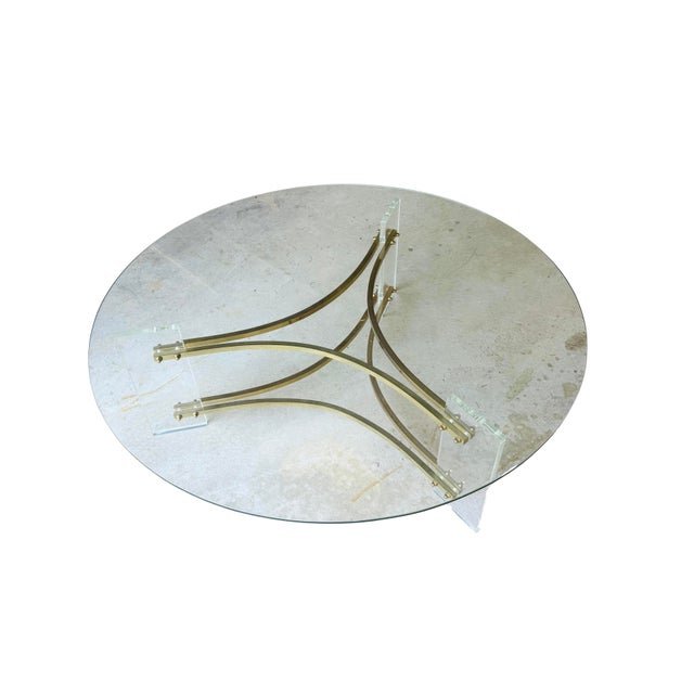 Vintage Hollywood Regency Lucite & Brass Glass-Top Coffee Table – Charles Hollis Jones Style Description A striking...