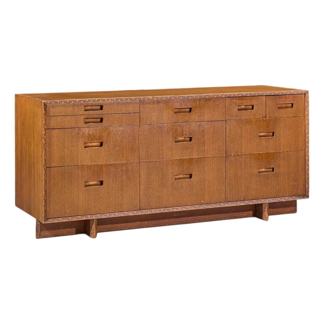 Frank Lloyd Wright for Henredon Taliesin Mid Century 11 Drawer Mahogany Lowboy Dresser For Sale