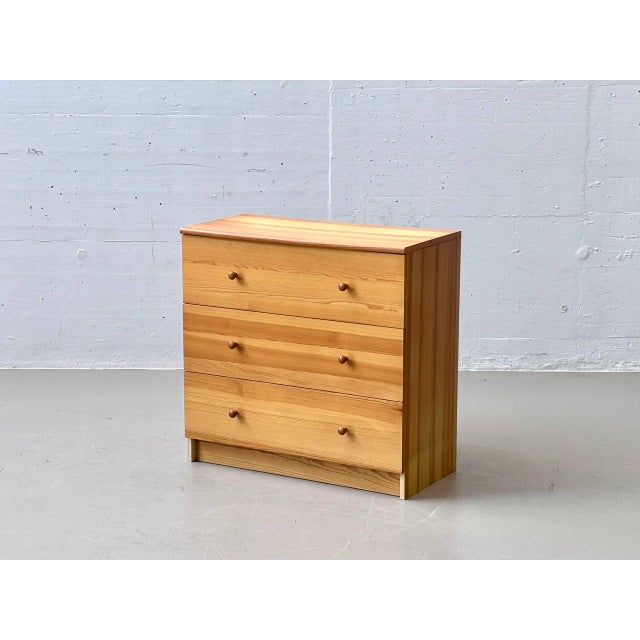 Mid-Century Modern Pine Chest of 3 Drawers, 1970s For Sale - Image 3 of 16