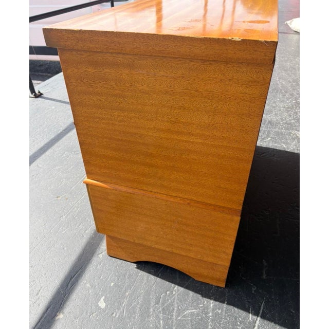 Mid Century Roos Sweetheart Cedar Chest For Sale - Image 10 of 14