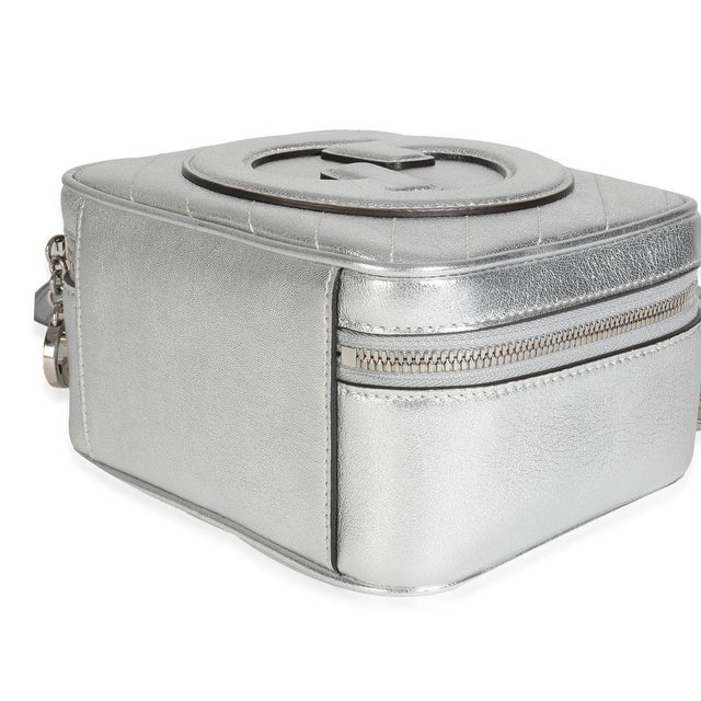 Silver Metallic Sakai Be Green Calfskin Diagonal Stitched Blondie Top Hand For Sale In New York - Image 6 of 9