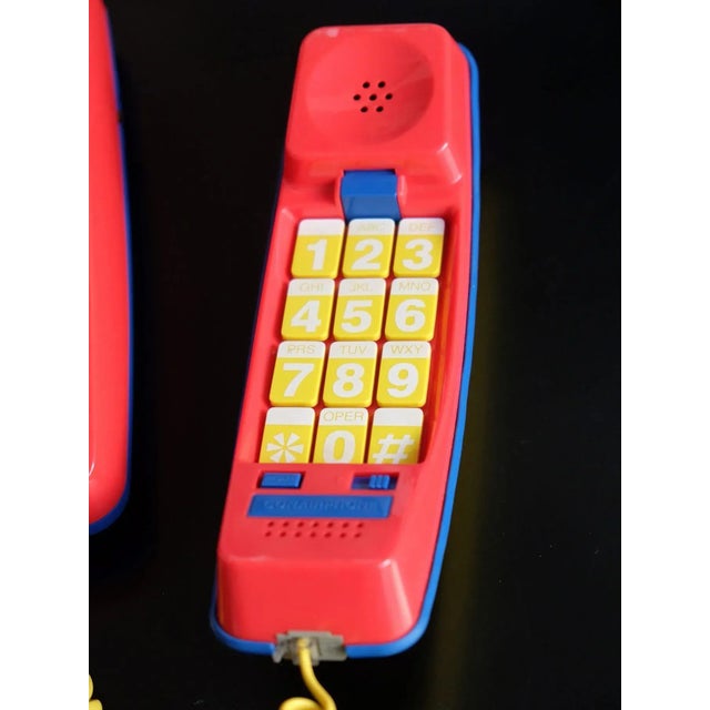 Vintage Space Age Phone, in Flawless conditions. Designed 1960 to 1969