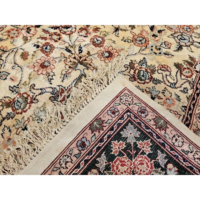 Vintage Indian Silk Rug, Hand-Knotted, Floral Medallion Design, 6' x 9' For Sale - Image 4 of 18
