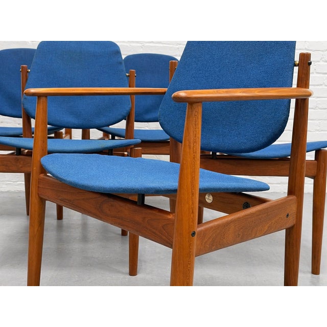 1960s Rare Mid Century Modern Danish Teak Model 203 Dining Chairs by Arne Vodder for France & Daverkosen, Set of Six For Sale - Image 5 of 15