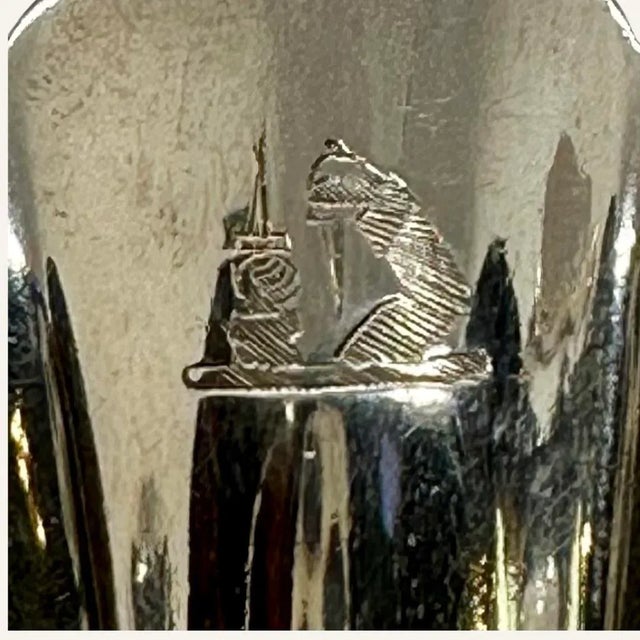 Late 19th Century Pair of British Armorial Hallmarked Sterling Master Salts in Shell Form For Sale - Image 5 of 7