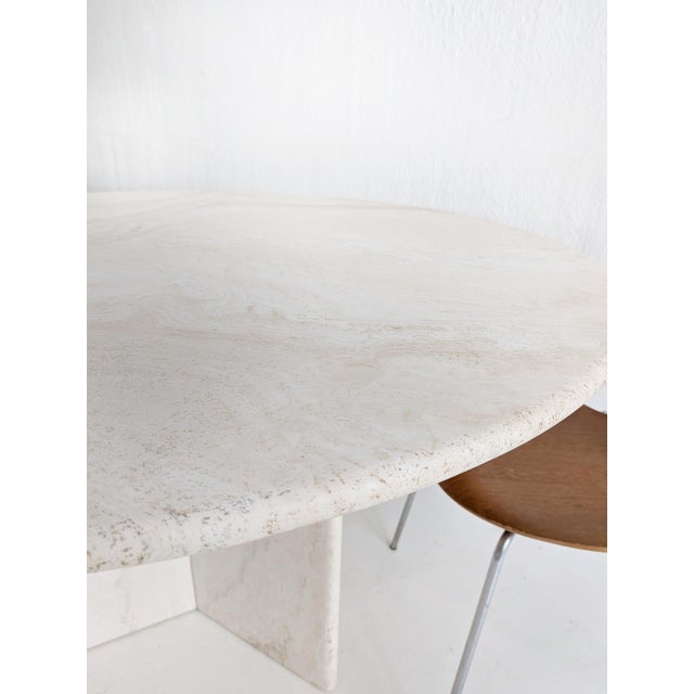 Postmodern Round Travertine Dining Table, 1980s For Sale - Image 3 of 9