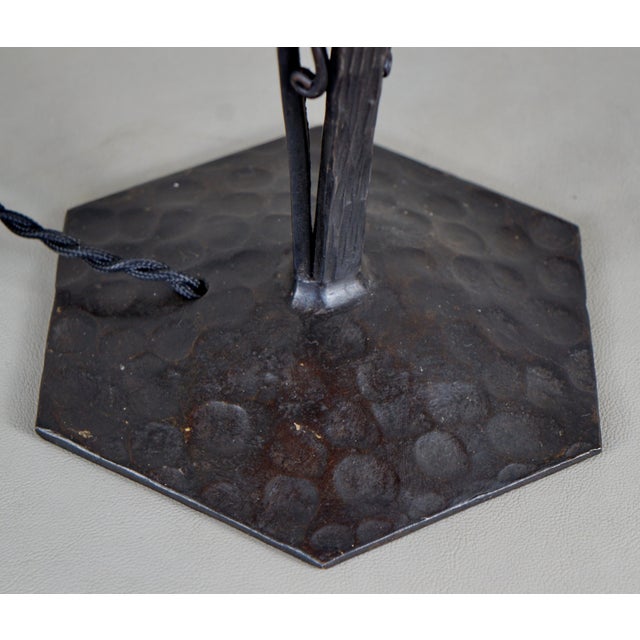 Orange 1920s French Art Deco Degue Orange Mottled Glass Wrought Iron Table Lamp For Sale - Image 8 of 10
