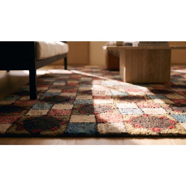 Extraordinary Multicolor Bakcground & Circles With Star Borders Geometric Pattern Antique American Hooked Rug For Sale - Image 9 of 10