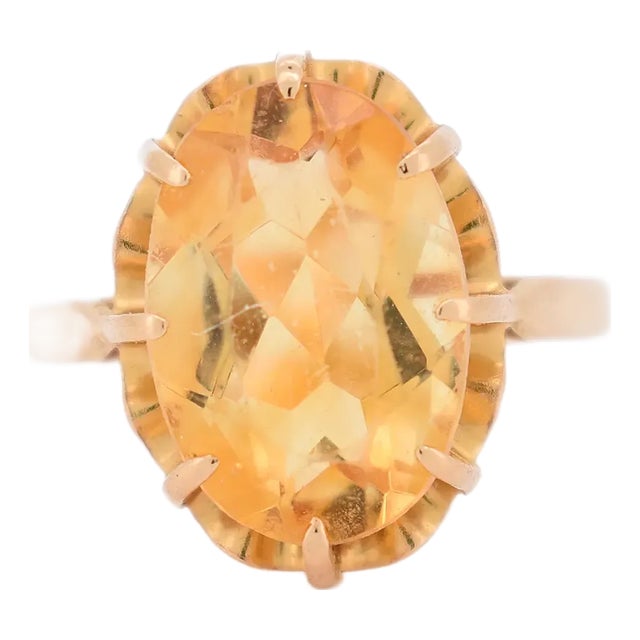 Vintage Gold and Citrine Ring, Size 5.75 For Sale