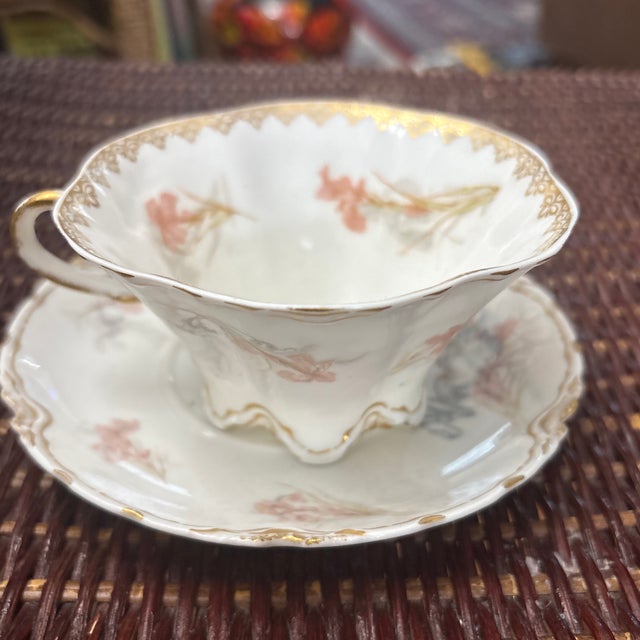 Limoges teacup made for Wright Tyndall & Van Roden Philidelphia which dates it to 1888-1896. The porcelain is very fine...