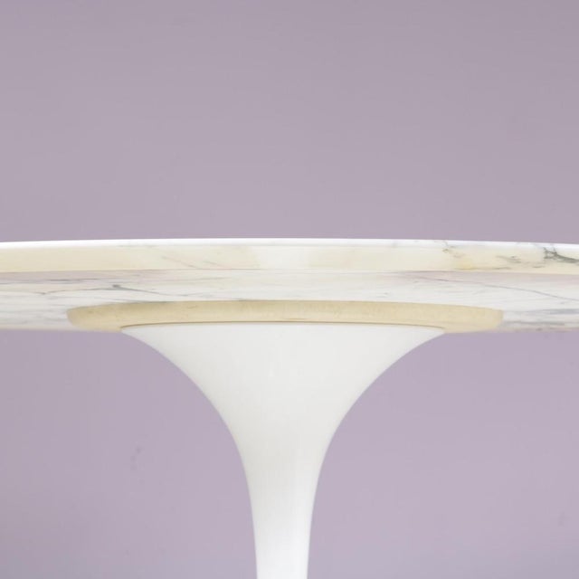 White Vintage Marble Dining Table by Saarinen for Knoll, 1970s For Sale - Image 8 of 14