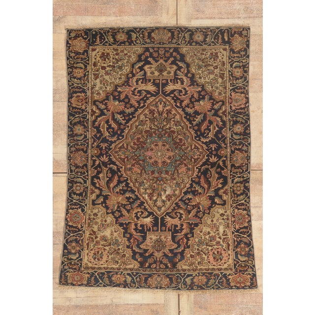 Late 19th Century Persian Farahan Rug, 04'06 X 06'04 For Sale - Image 10 of 10