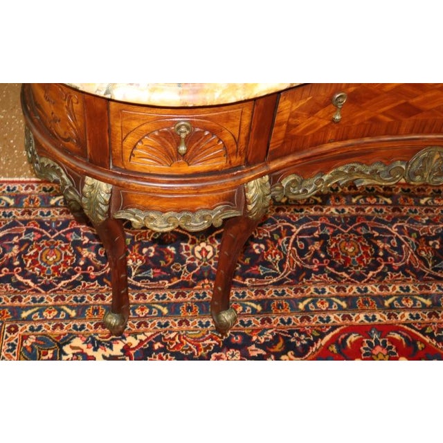 French Louis XV Style Inlaid Walnut Marble Top Etched Mirror Vanity Circa 1920's For Sale In New York - Image 6 of 13