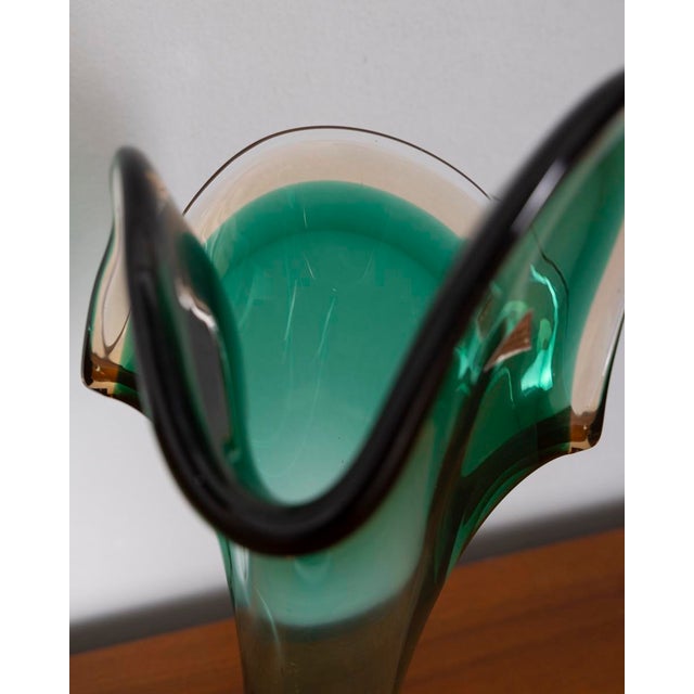 Glass Vintage Sommerso Vase in Green Murano Glass by V.A.C. Cimarosti & Pinzan, 1960s For Sale - Image 7 of 10